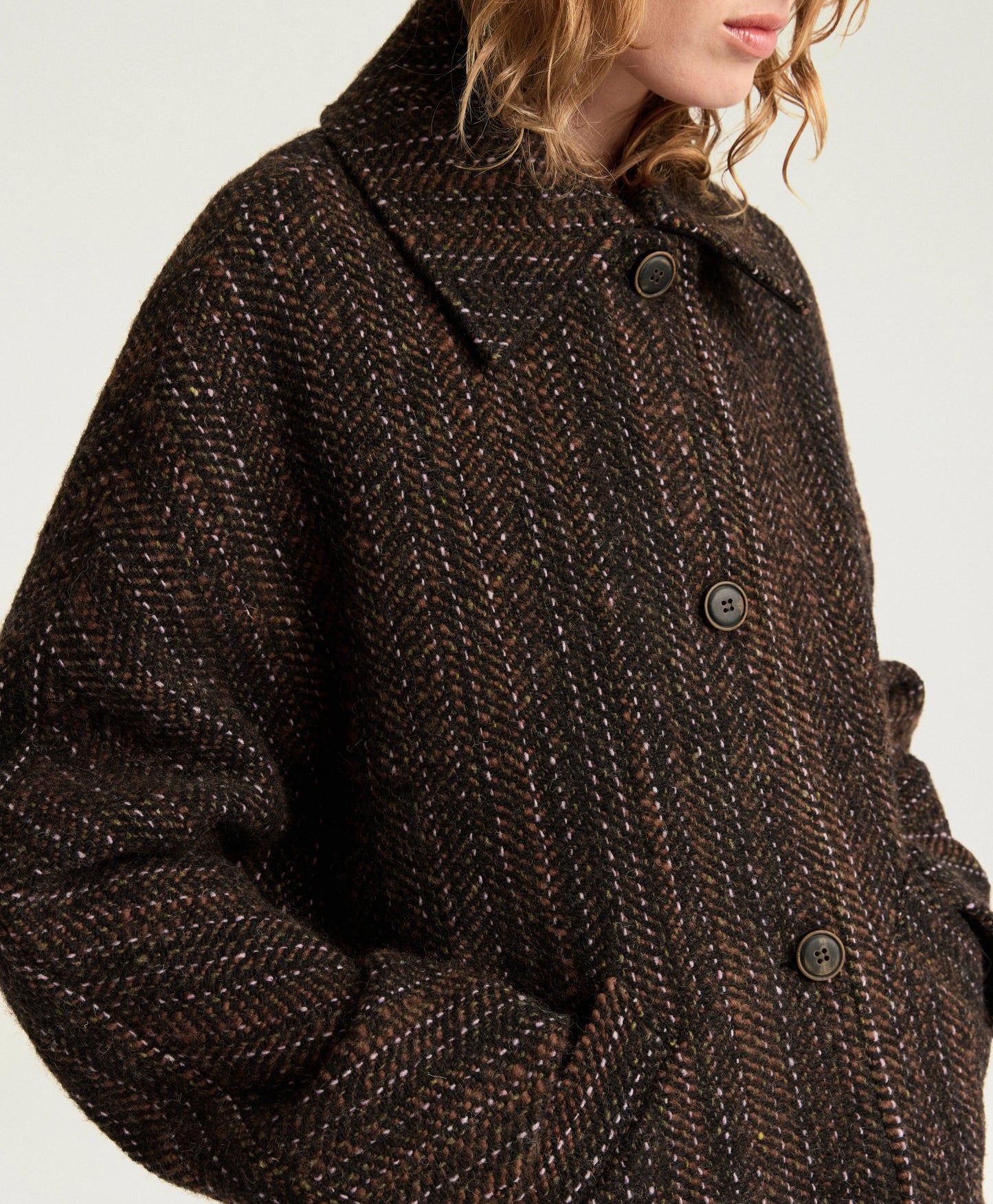 MANTEAU LORD MOMONI EN MAXI CHEVRON DE LAINE BOUCLÉ - MULTICOLORE NOIR