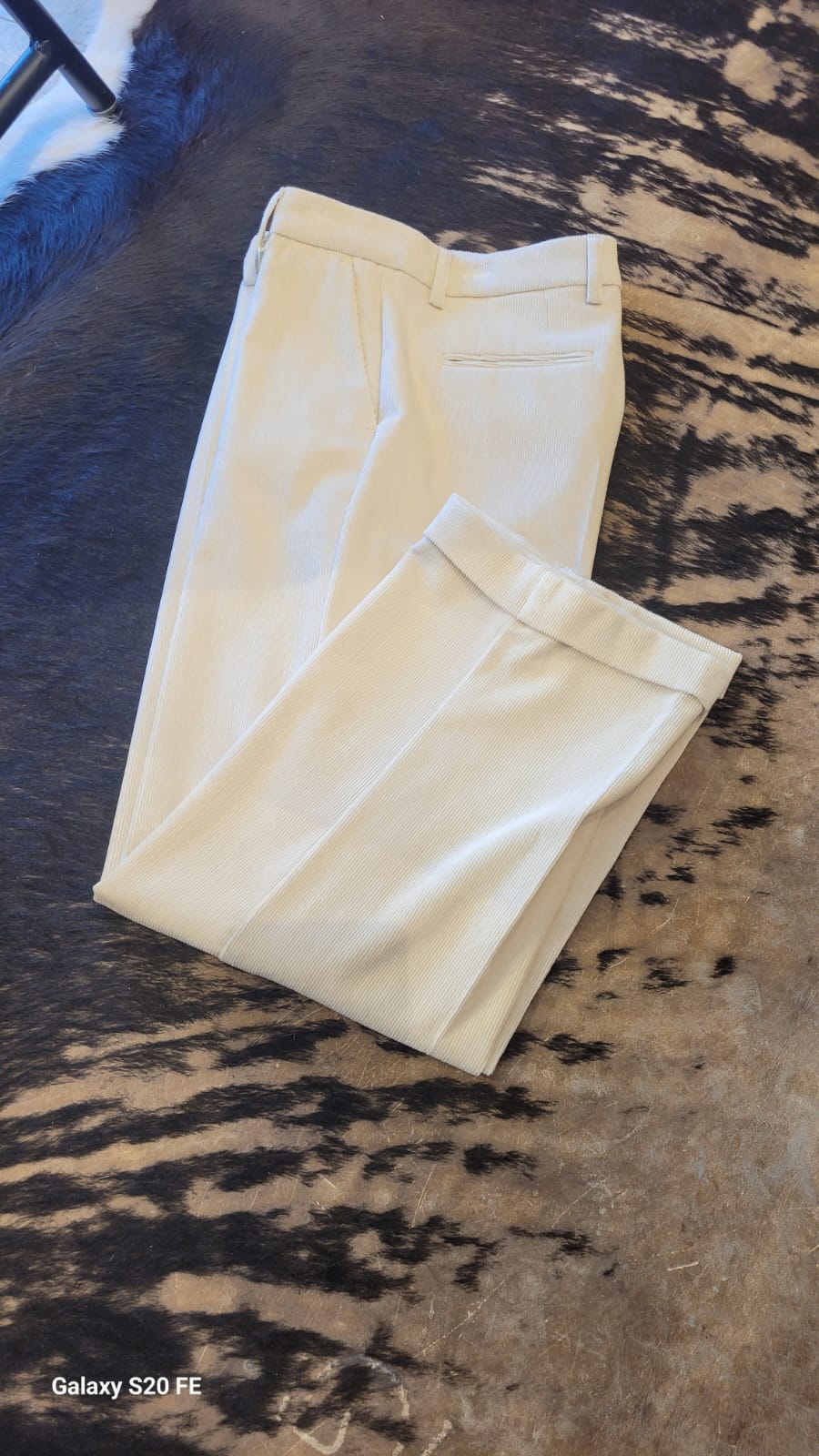 PANTALON DANGO MOMONI EN VELOURS À CÔTES STRETCH - VERT FONCÉ