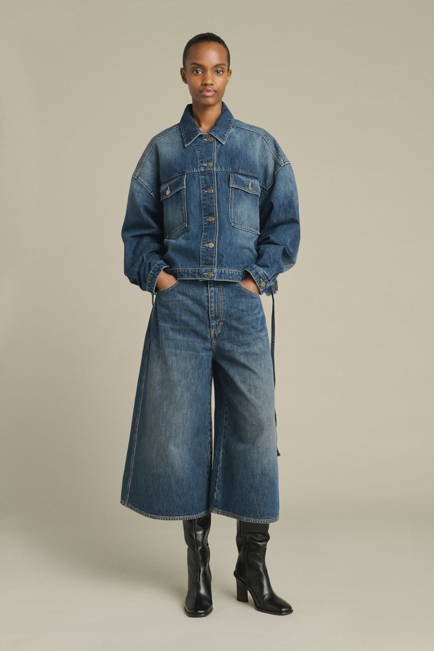 Blouson en denim ceinturé – Soeur
