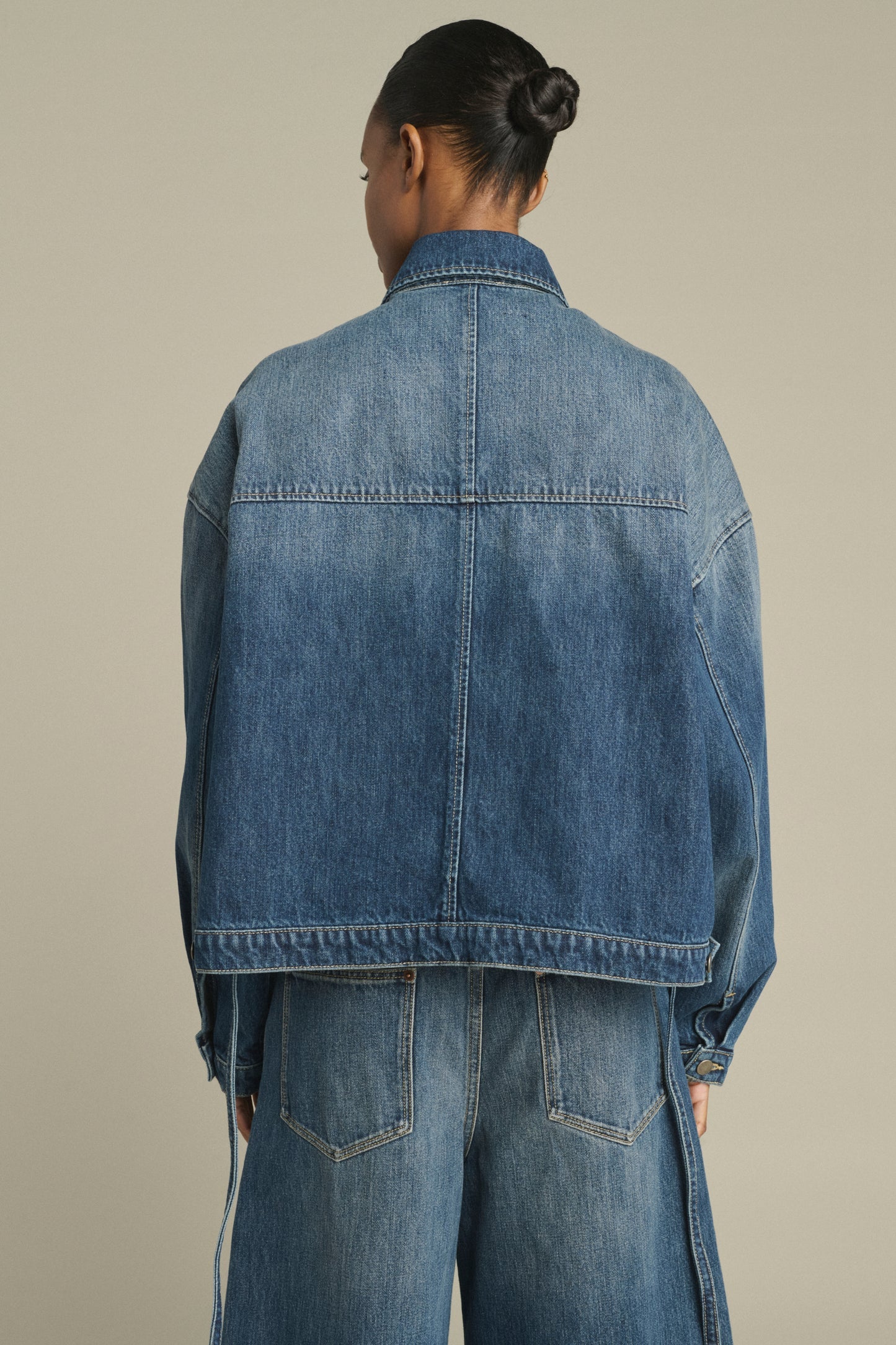 Blouson en denim ceinturé – Soeur