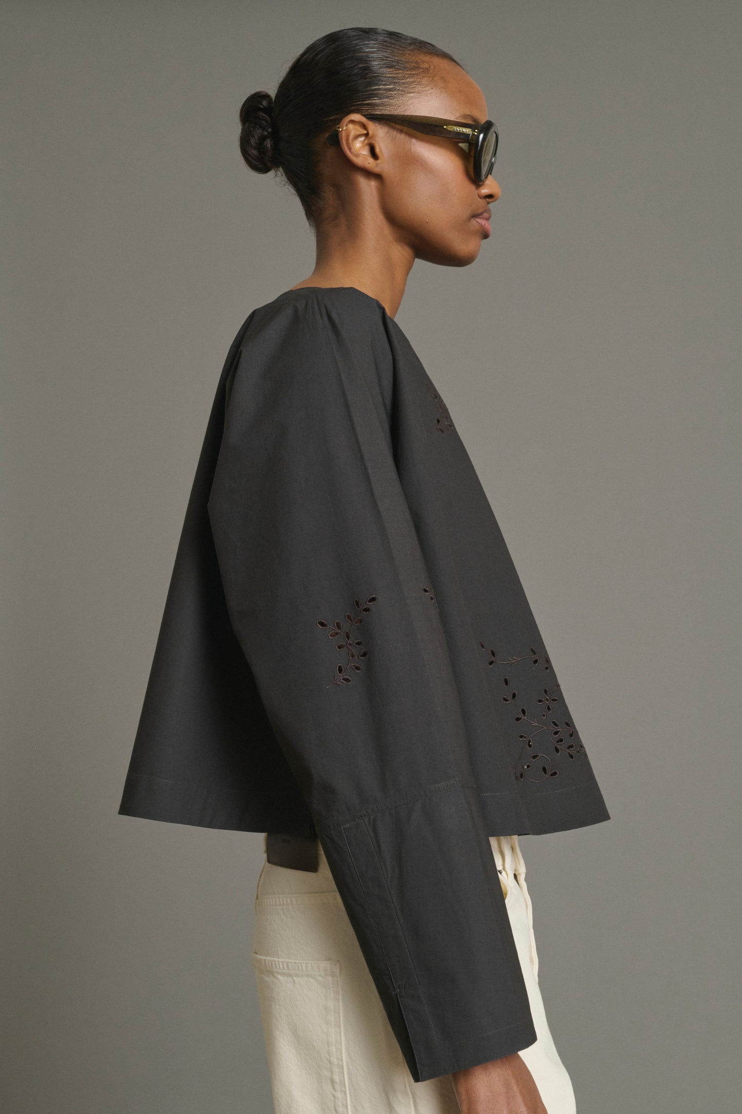 Blouse Hansel en broderie anglaise – Soeur