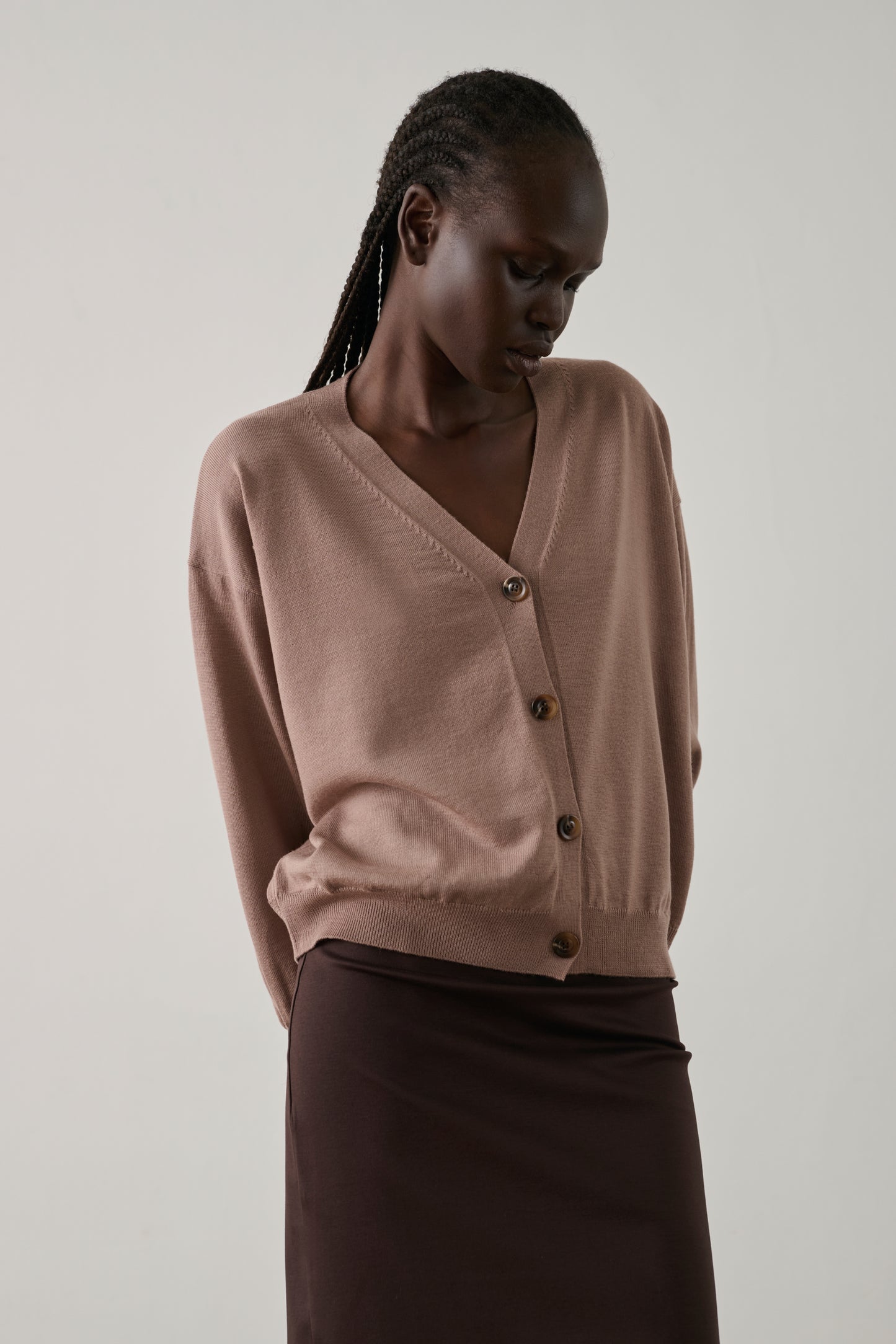 Cardigan en laine mérinos rose poudré – Soeur