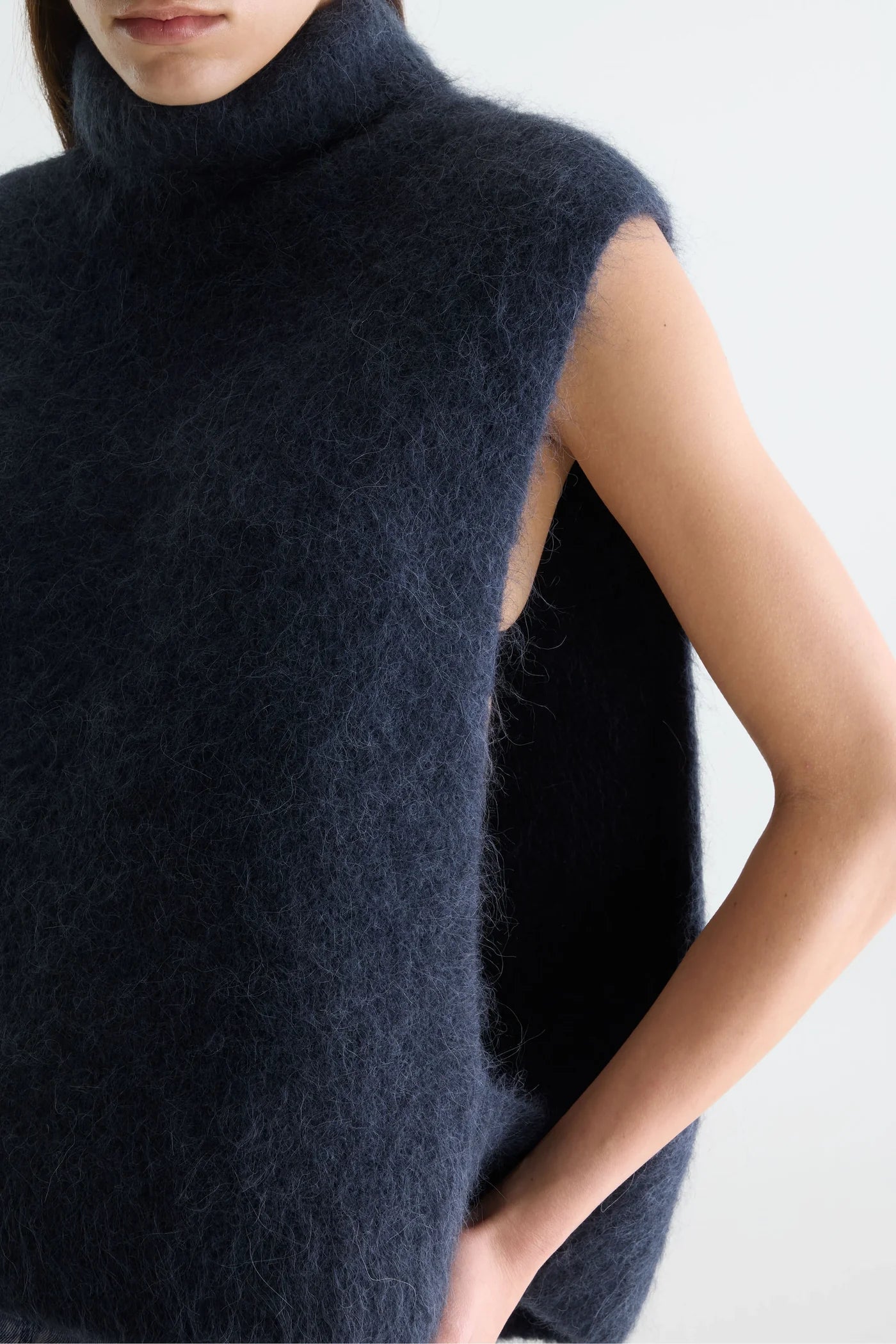 Pull sans manches Daren bleu marine – Bellerose