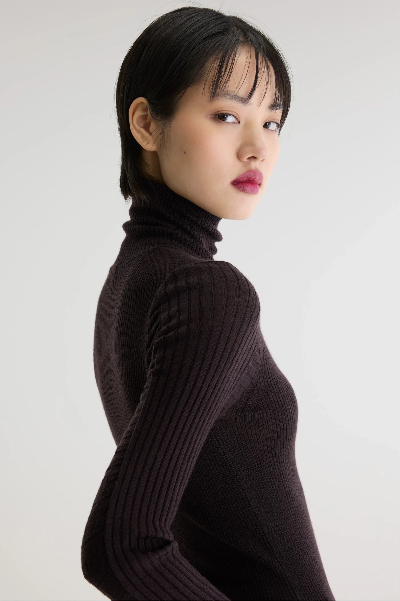Pull col roulé Awald marron foncé – Bellerose