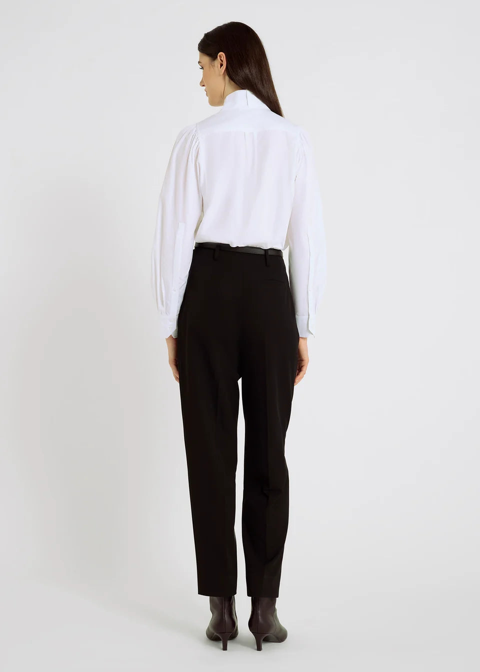 Pantalon femme HENRI noir coupe tailleur – HANA SAN