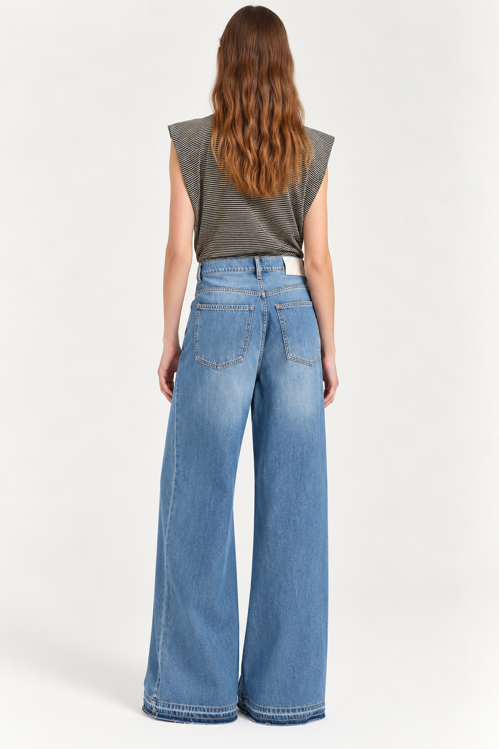 Jean femme Aoki Momonì stone washed bleu vue de dos