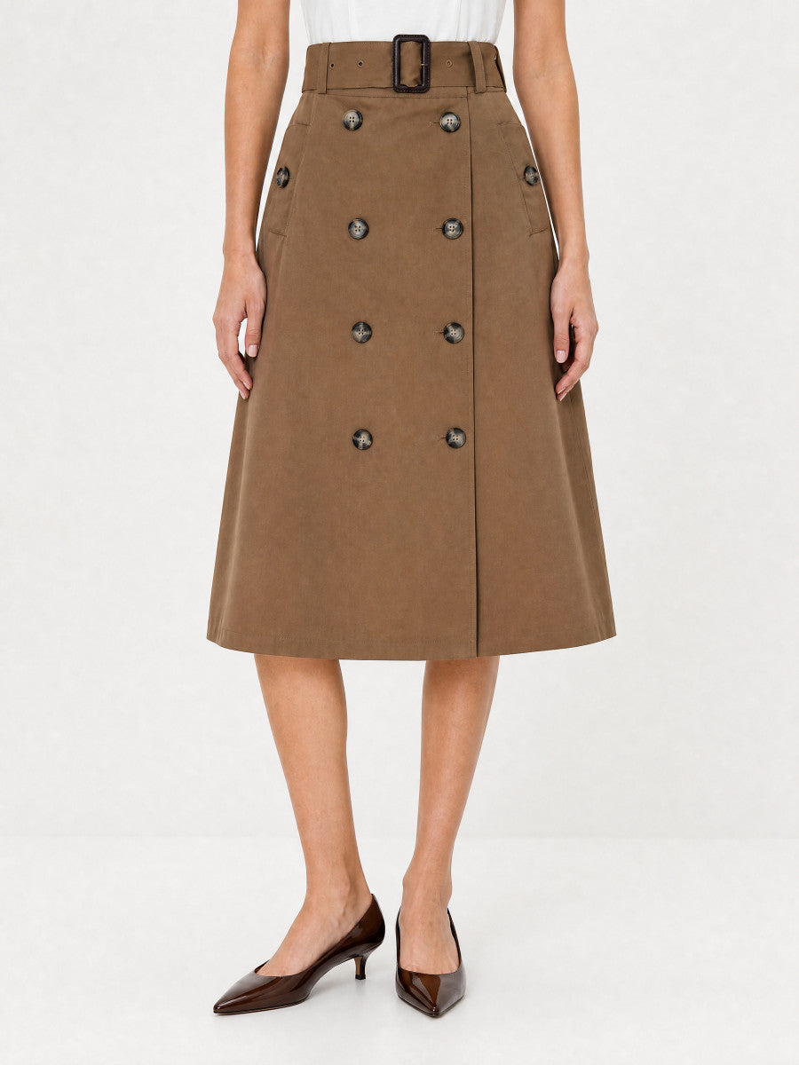 Jupe portefeuille JANE BERENICE beige vue de face, avec double boutonnage et ceinture à boucle